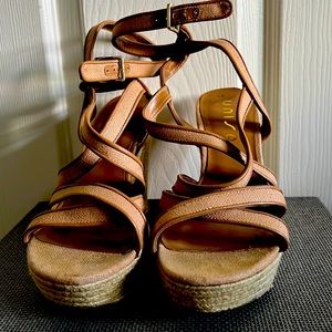 Unisa Summer Platform Wedge Sandals